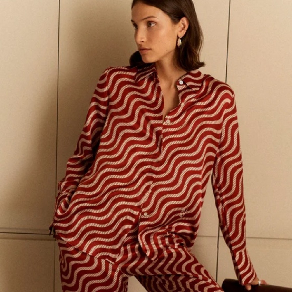 Yaitte Fiji Wave Silk Blouse In Burnt Red Large — image 2 of 8